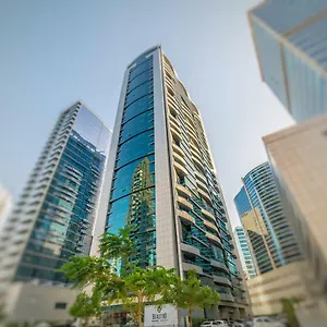 First Aparthotel Dubaj